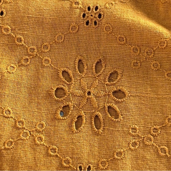 Zara Brown/Rust Eyelet Short Sleeve Wrap Double Button Blouse. size S - Picture 4 of 9